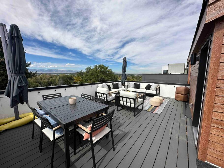 Hébergement de vacances Spacious Th W/ Firepit, Mountain Views & Garage